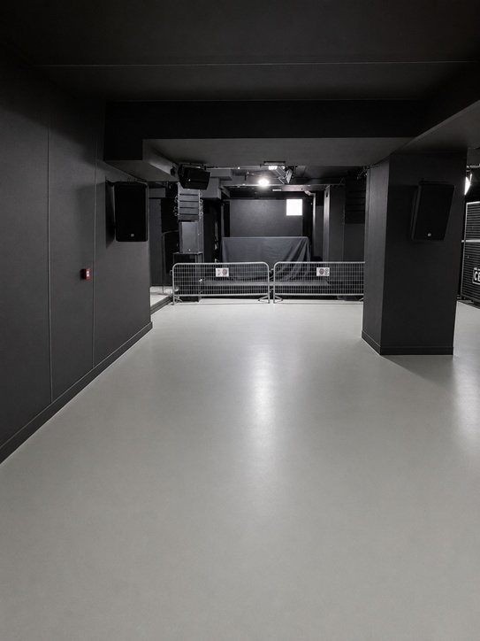Sala Cientocero 7